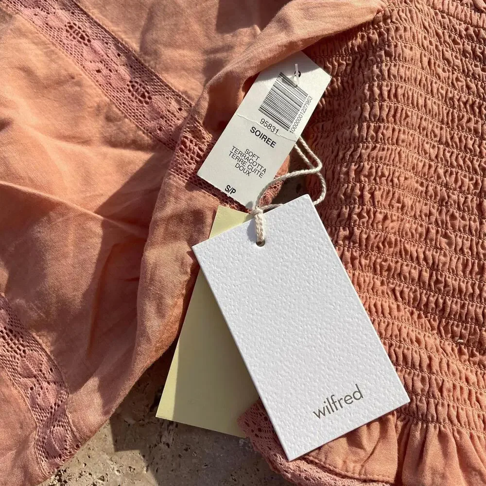 Aritzia Wilfred Soiree Smocked Crop Top Peach Vacation S NWT